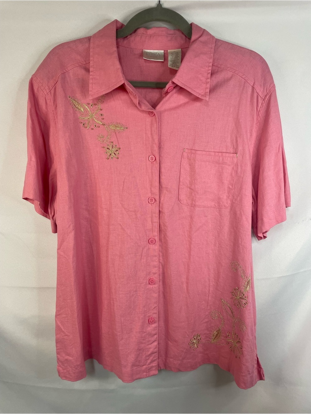 Vintage inspired Erika Woman linen blend blouse In pink w/ gold embellishments!